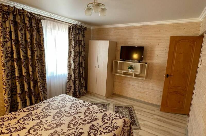 Четырехместный номер с балконом