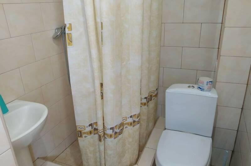 Комната для троих с удобствами без балкона 1 этаж