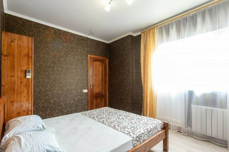 Комната для двух человек с удобствами и балконом