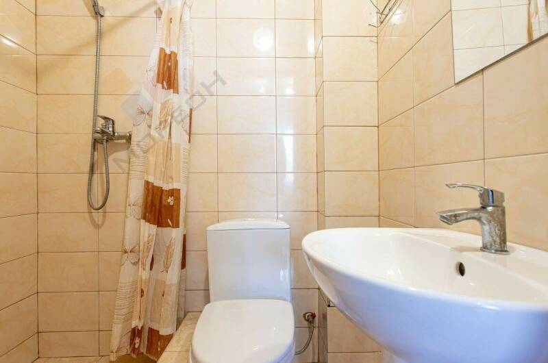 Комната для 4чел.с удобствами, без балкона 1этаж