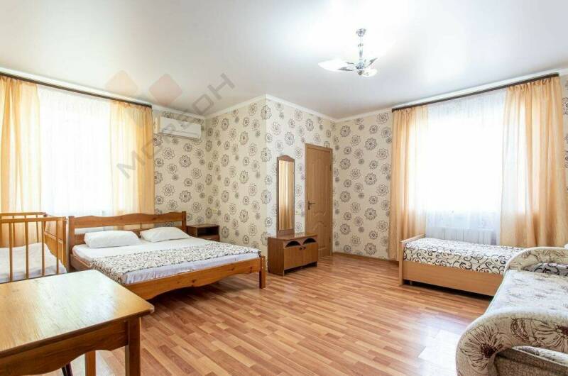 Комната для 4чел.с удобствами, без балкона 1этаж