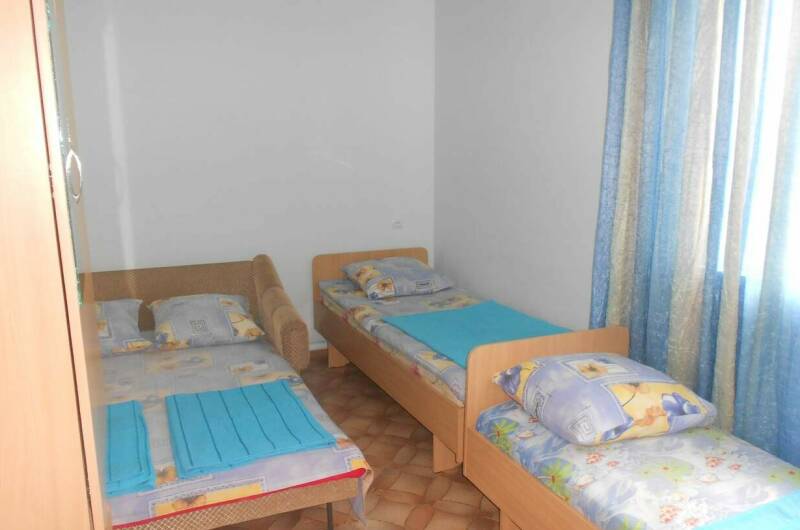 3 изолированные комнаты в доме