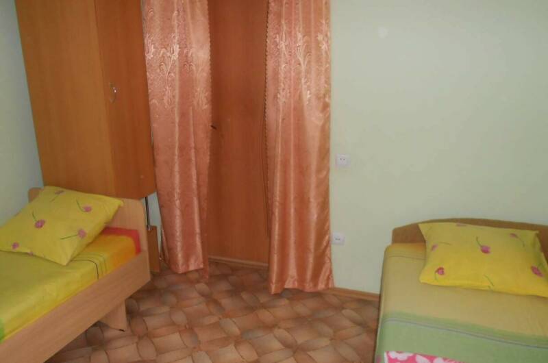 3 изолированные комнаты в доме