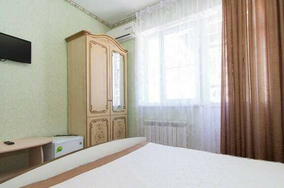 3. комната на двоих с санузлом и балконом