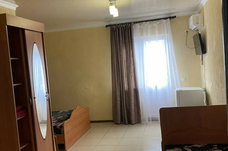 Четырехместный