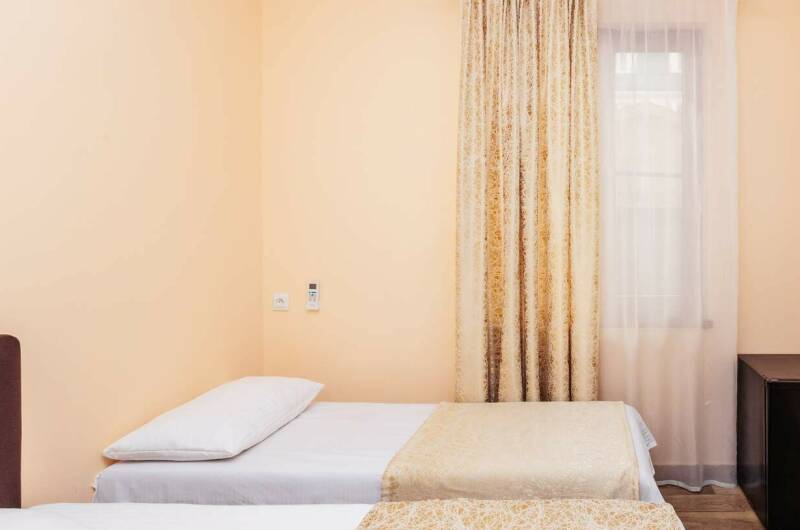 Номер стандарт с раздельными кроватями