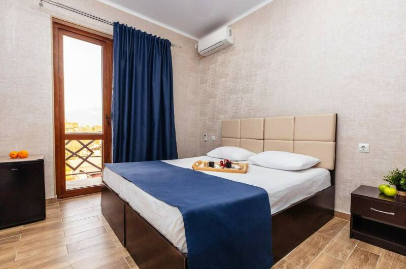 Номер с балконом на 2 м этаже