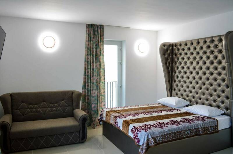 «Люкс» 3-х местный