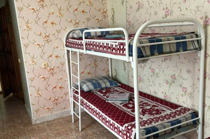 5-ти местный Стандарт с 2-х ярусной кроватью