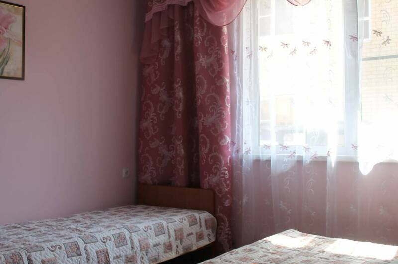 4 — местный номер (с кухней)