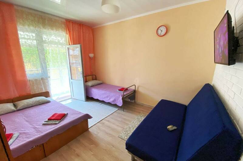 5 — местный номер (с кухней)