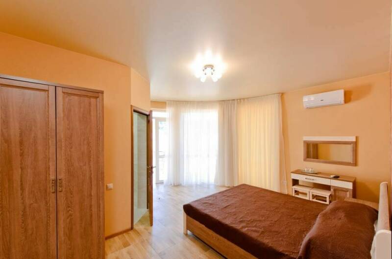 Делюкс с балконом. Двухместный номер