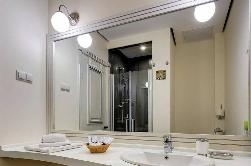 3-х местный с балконом в сторону на моря 2-этаж