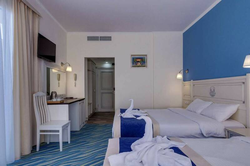 4-х местный номер с балконом 1-этаж