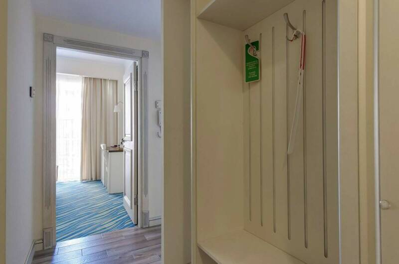 Семейный 2-х комнатный (изолированные) № 218