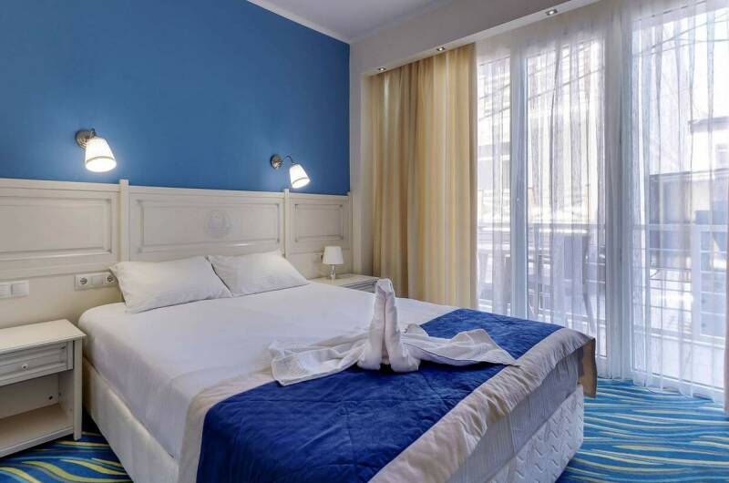 Семейный 2-х комнатный (изолированные) № 218