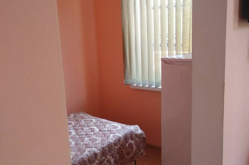 Трехместная комната Бюджет с балконом