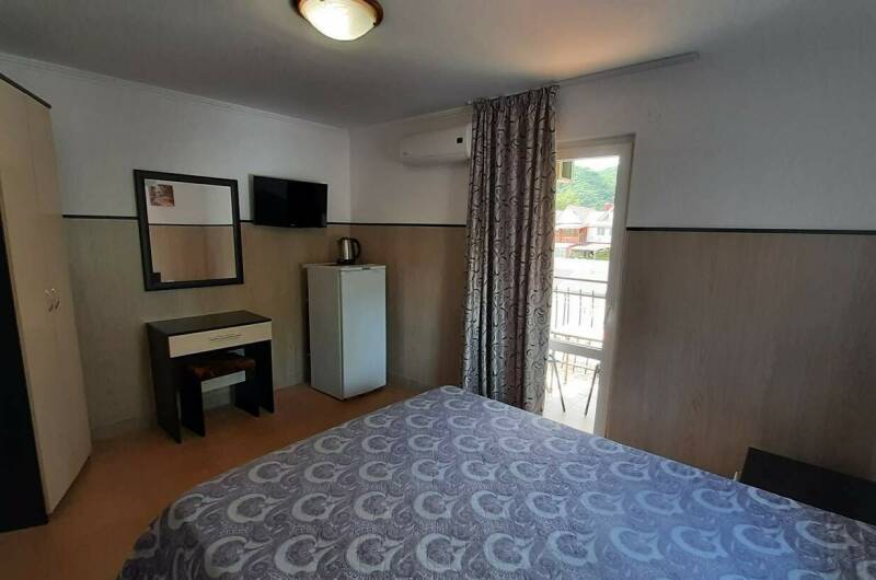 Двухместная комната Стандарт с балконом