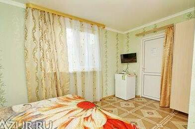 Трёхместный номер с удобствами