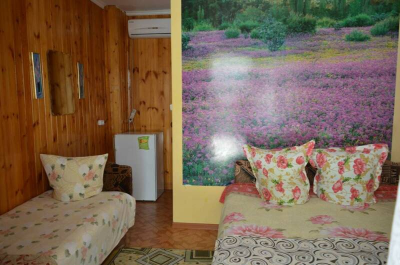 Трёхместный номер с удобствами