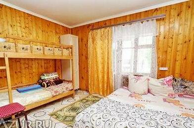 Четырёхместный номер с удобствами