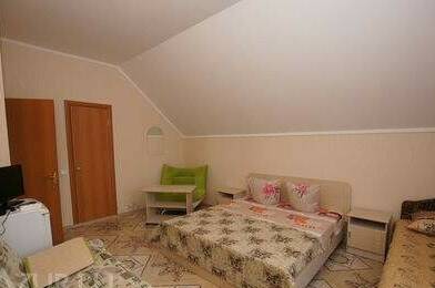 Четырёхместный номер с удобствами