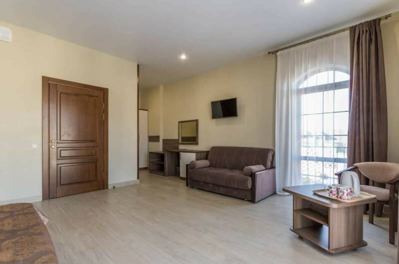 Номер «Полу-люкс»