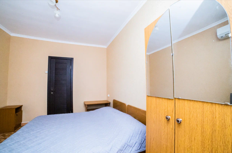 Двухместный номер с одной кроватью (2 эт)