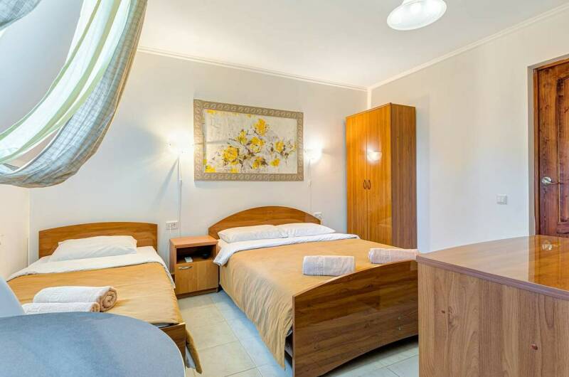 Мансарда 3-х местный