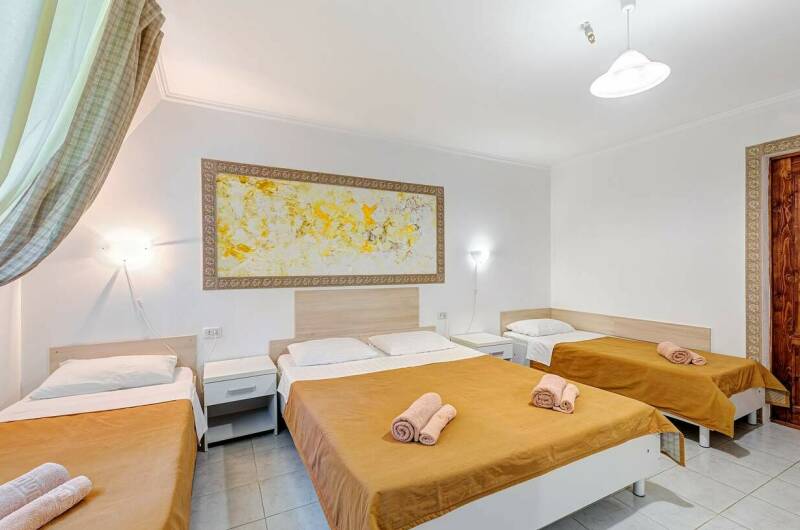 Мансарда 4-х местный