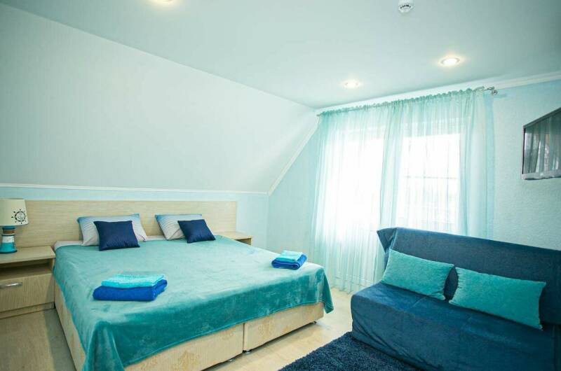 N8 Трехместный номер