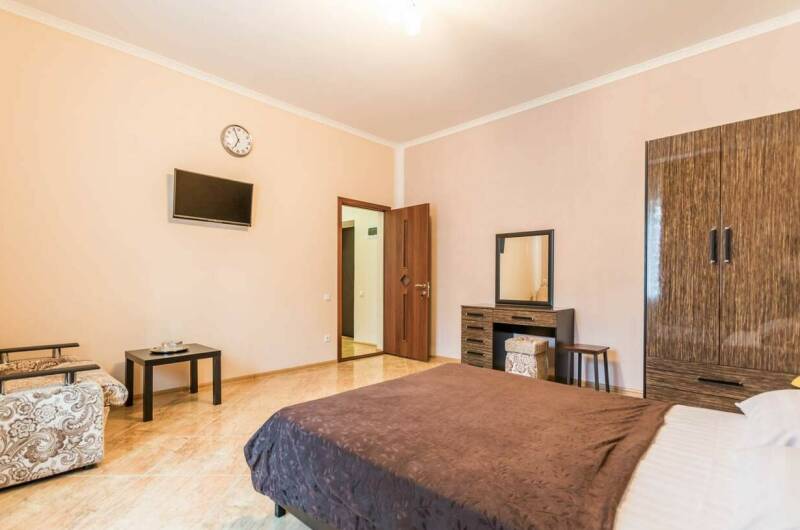 4−6-ти местный номер