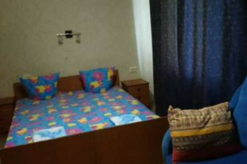 Двухкомнатный с кухней