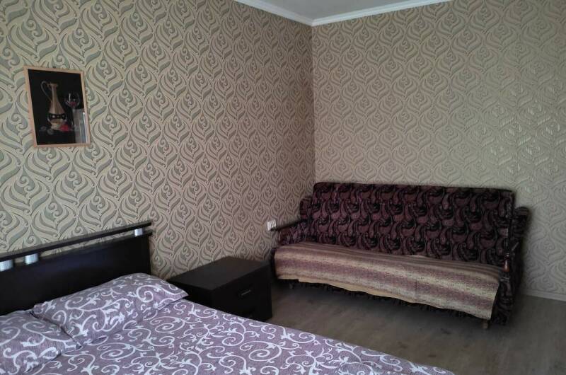 Двухкомнатный с кухней