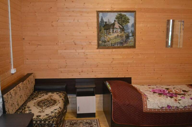 Отдельный двухэтажный домик