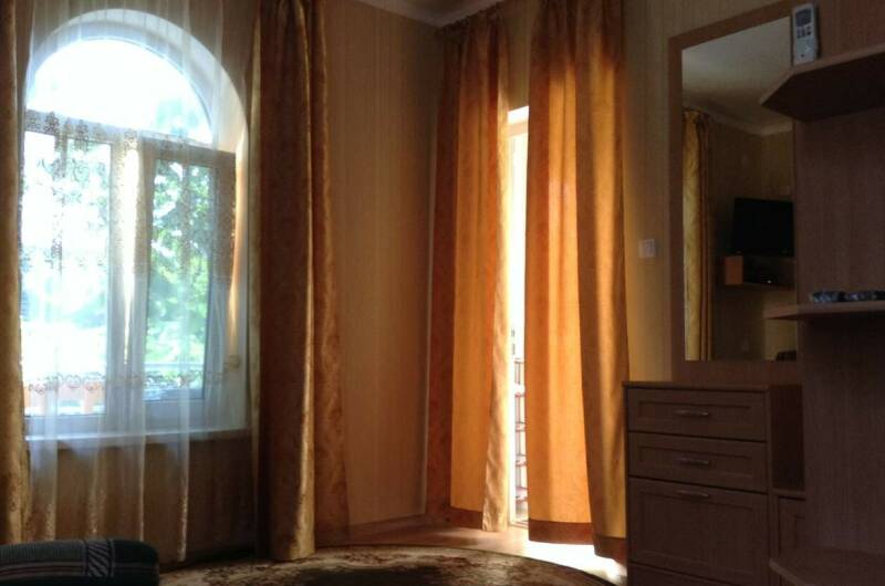 Трехместный номер «Стандарт»