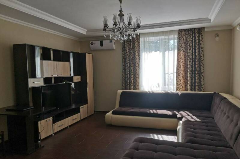 Апартаменты семейные трёхкомнатные