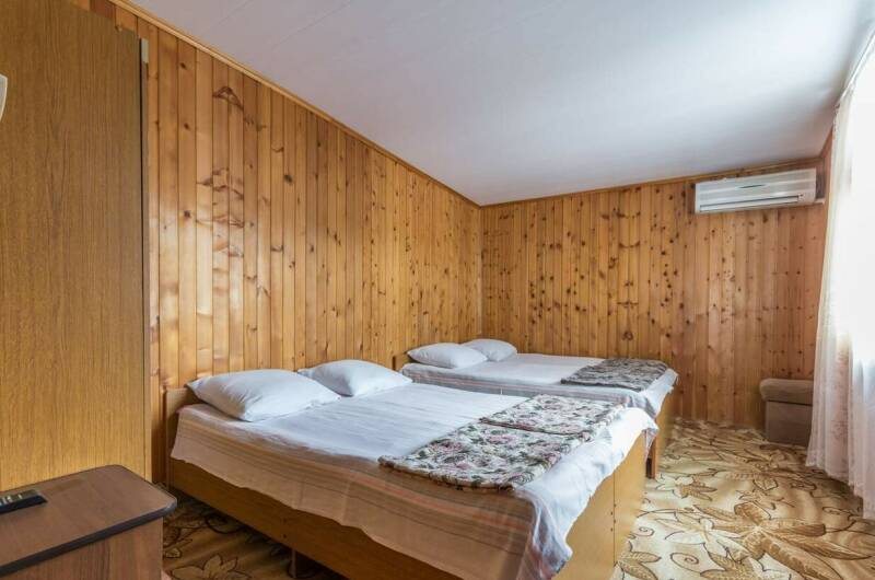 Четырехместный номер «Эконом»