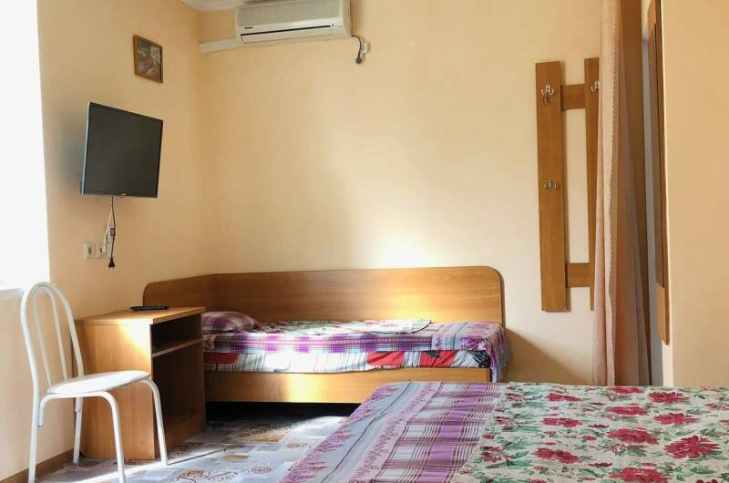 3-Местный номер с балконом 1 этаж