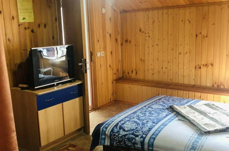 3-Местный Мансарда (Номер 10)