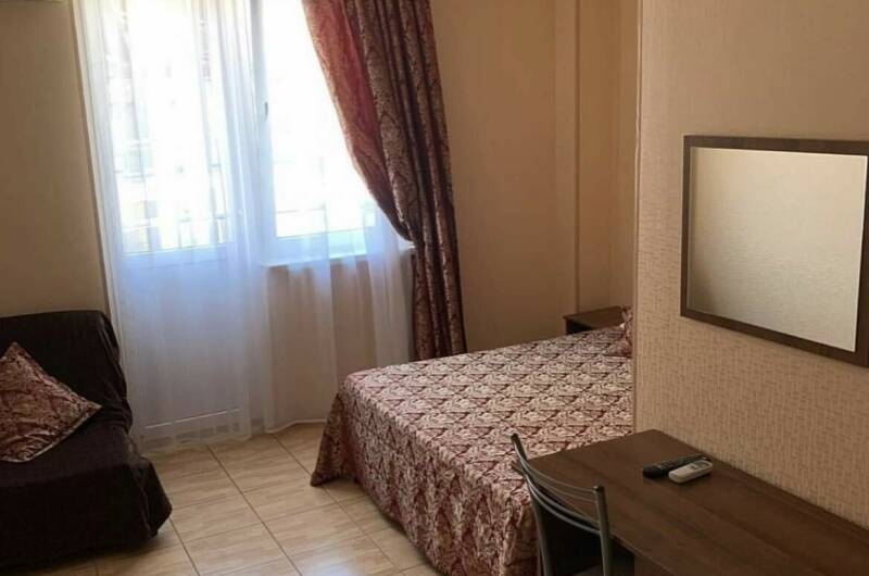 Трехместный номер «комфорт» без балкона