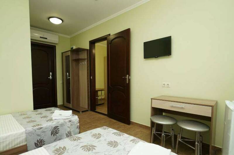 Двухкомнатный номер «Семейный плюс»