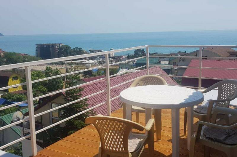 № 2 Номер на 4−5 человек