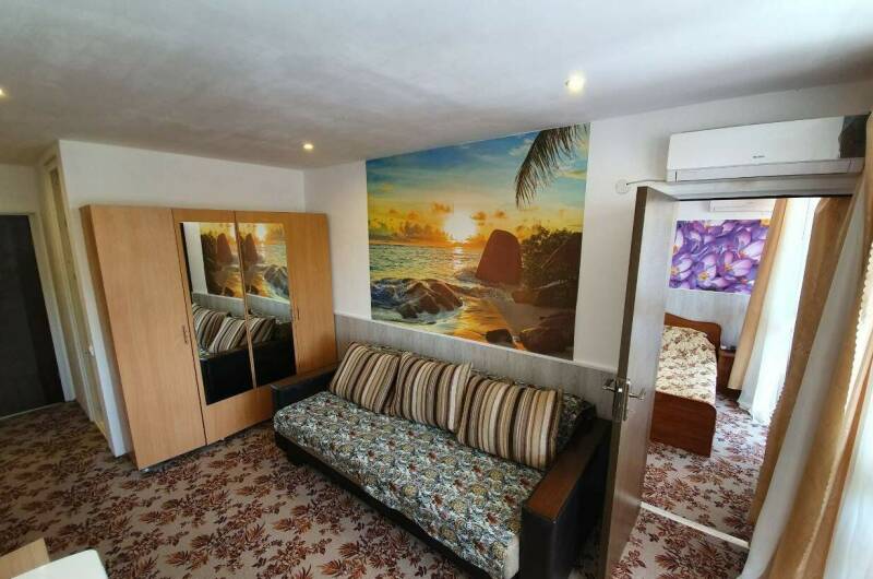 № 11 Двухкомнатный номер с видом на море