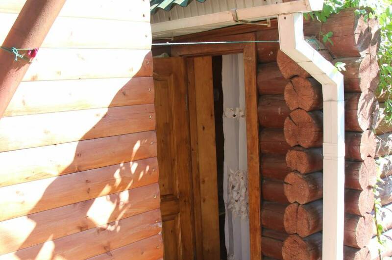 Изба (эконом)