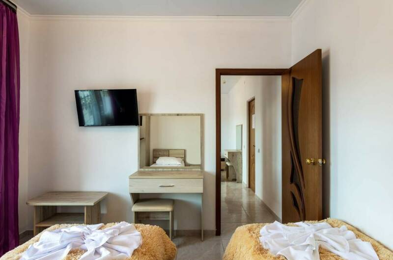 4х местный ДВУХКОМНАТНЫЙ «Стандарт» с балконом