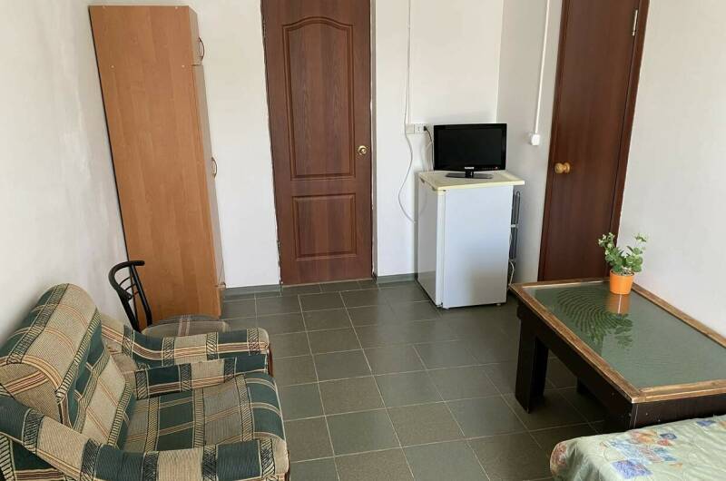 Двухместный номер + доп место. (3 этаж, южный)