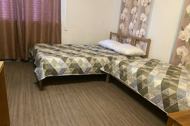 Трёхместный номер (N 2-2; 2этаж)