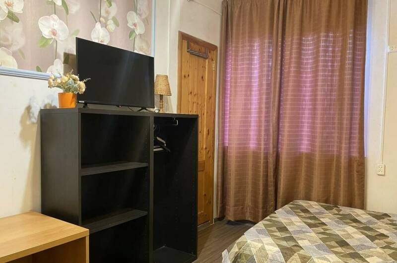 Трёхместный номер (N 2-2; 2этаж)