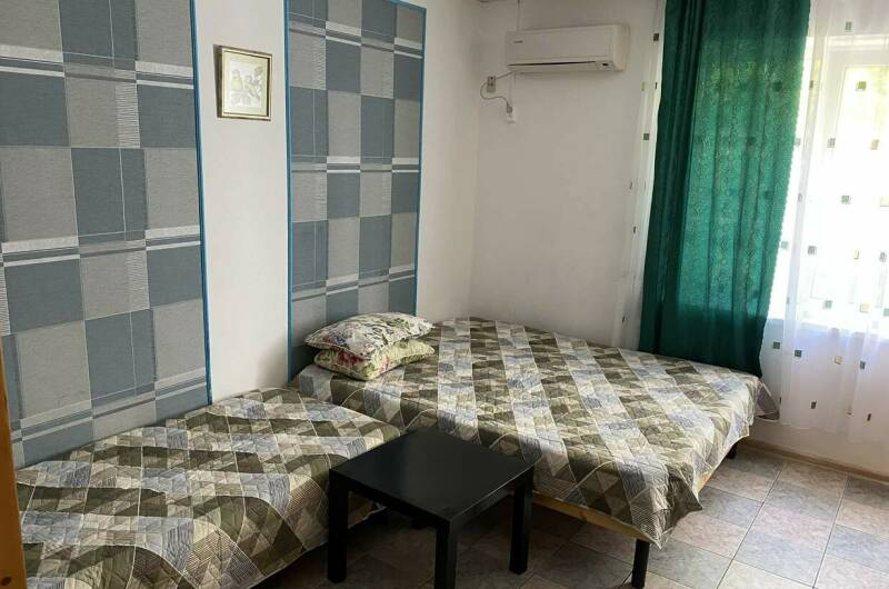 Трёхместный номер ( N1-1; 1этаж)